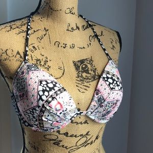 Victoria’s Secret Bathing Suit Top
